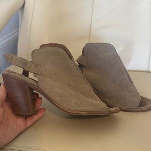 Women's Frye Courtney Ash Tan Suede Slingback Booties